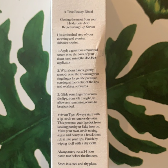 Avant Hyaluronic Acid Replenishing Lip Serum - Picture 2 of 4